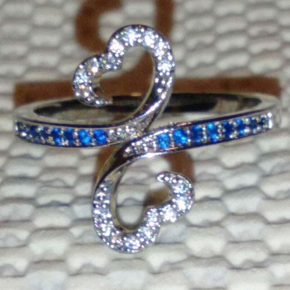 Silver Ladies Ring